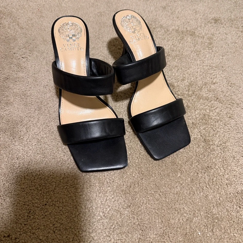 Vince Camuto Black Women's Heel Sandals - Picture 12 of 13